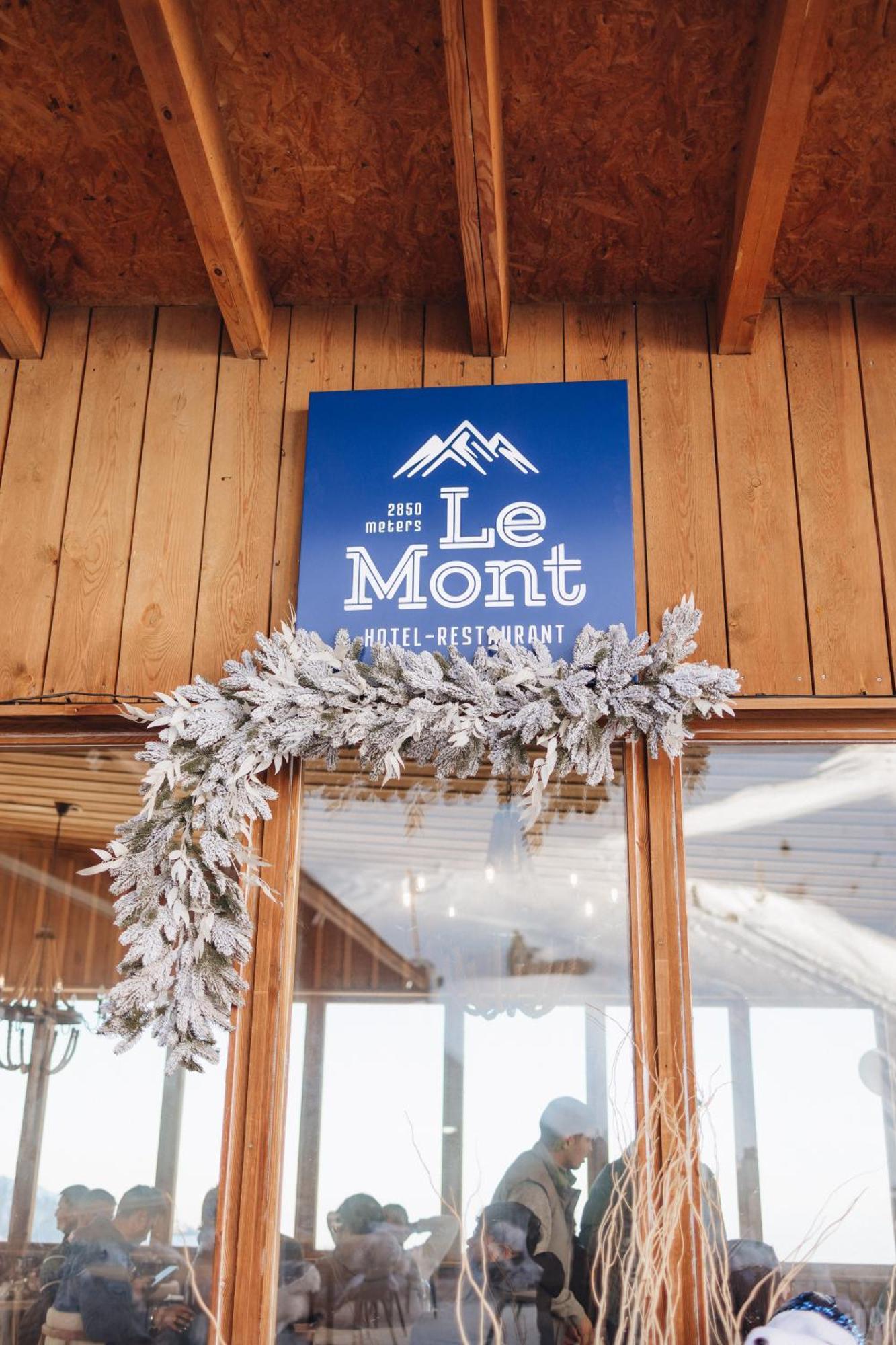 Le Mont Hotel Almaty Exterior photo